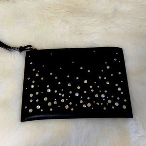 Black wristlet